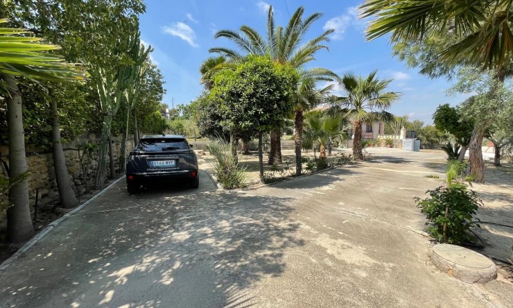Resale - Detached Villa -
El Rebolledo
