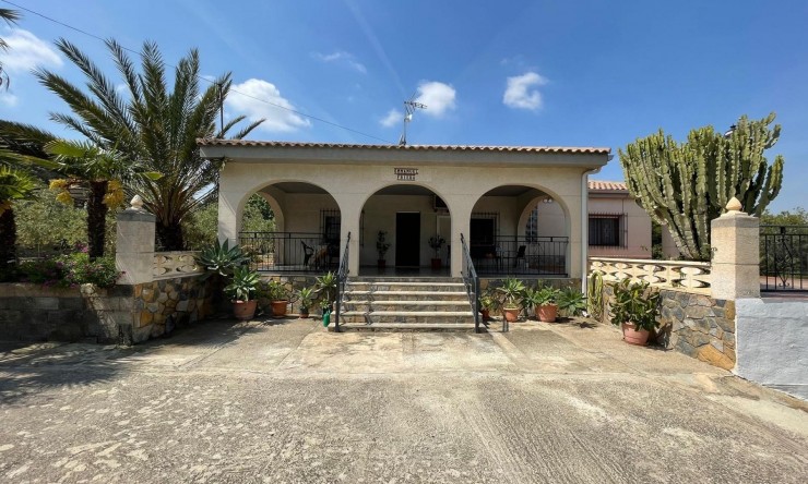 Resale - Detached Villa -
El Rebolledo