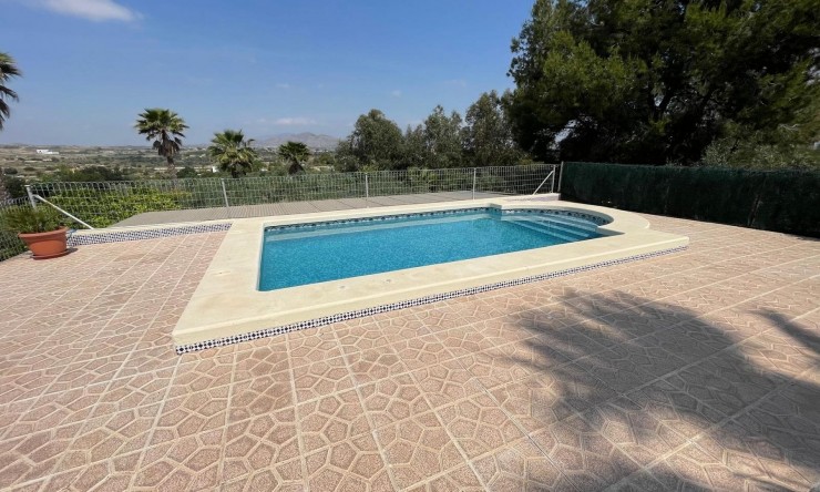 Resale - Detached Villa -
El Rebolledo