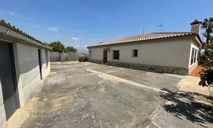 Resale - Detached Villa -
El Rebolledo