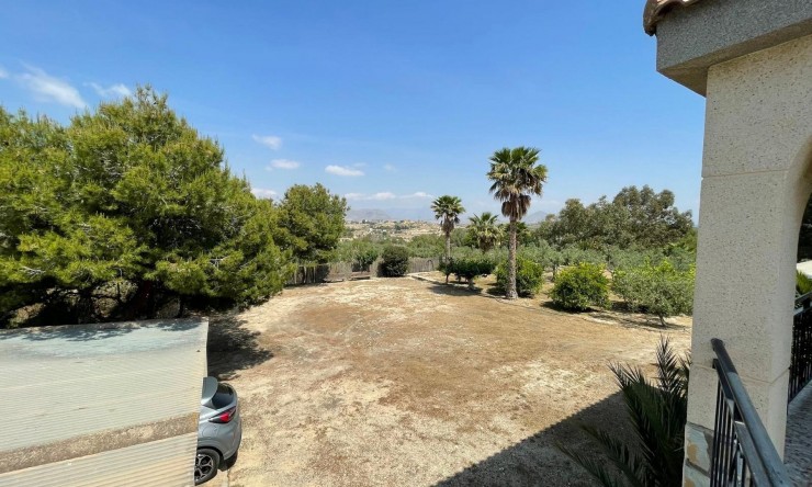 Resale - Detached Villa -
El Rebolledo