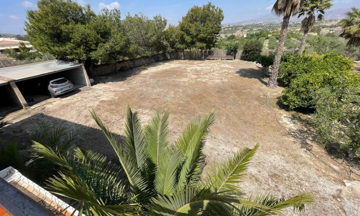 Resale - Detached Villa -
El Rebolledo