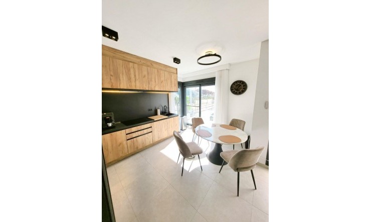 Rynek Wtórny - Apartament -
San Miguel de Salinas