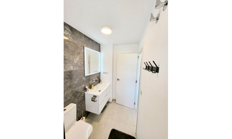 Rynek Wtórny - Apartament -
San Miguel de Salinas