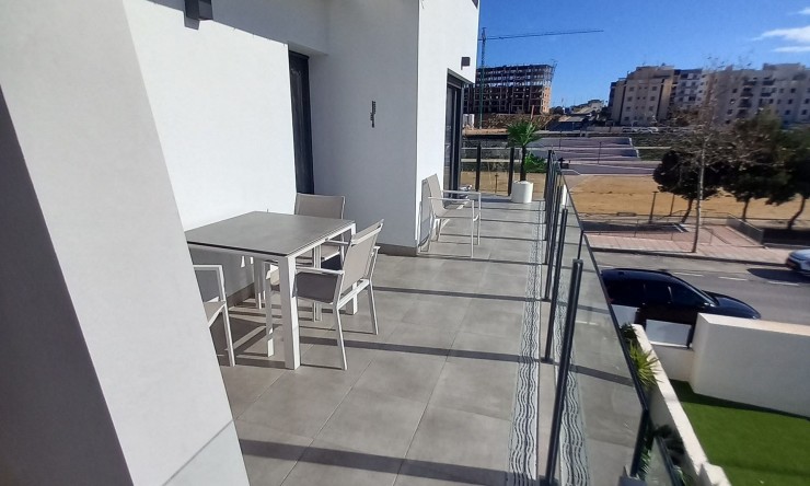 Rynek Wtórny - Apartament -
San Miguel de Salinas