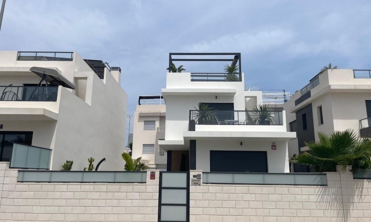 Revente - Villa -
Benijofar