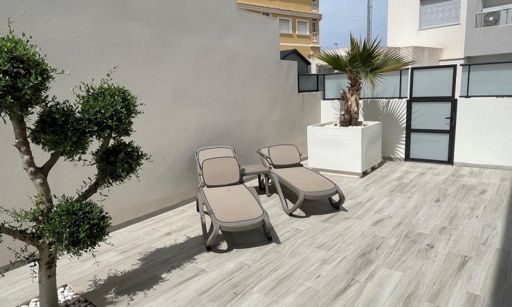 Revente - Villa -
Benijofar