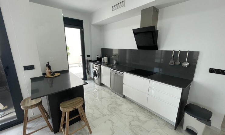 Revente - Villa -
Benijofar