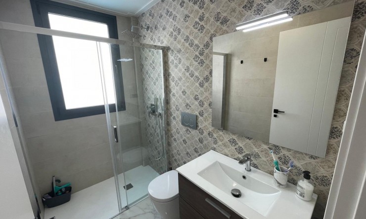 Revente - Villa -
Benijofar