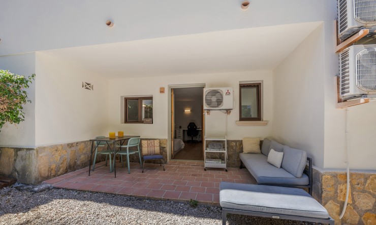 Resale - Villa -
Jávea / Xàbia - Partides comunes - Adsubia