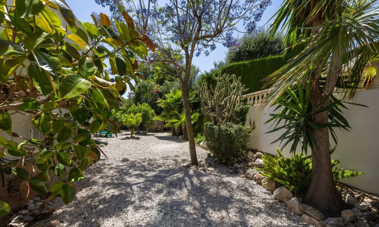 Resale - Villa -
Jávea / Xàbia - Partides comunes - Adsubia
