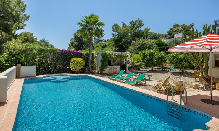 Resale - Villa -
Jávea / Xàbia - Partides comunes - Adsubia