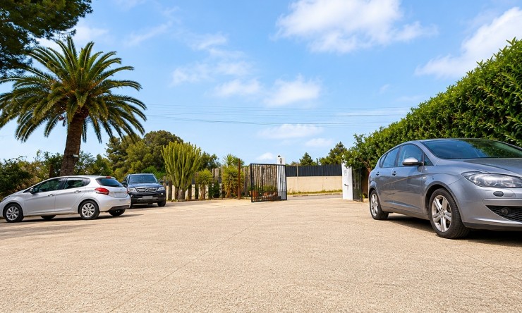 Resale - Villa -
Denia - Las Rotas / Les Rotes