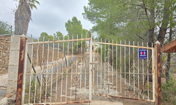 Resale - Chalet -
Altea - La Vieja