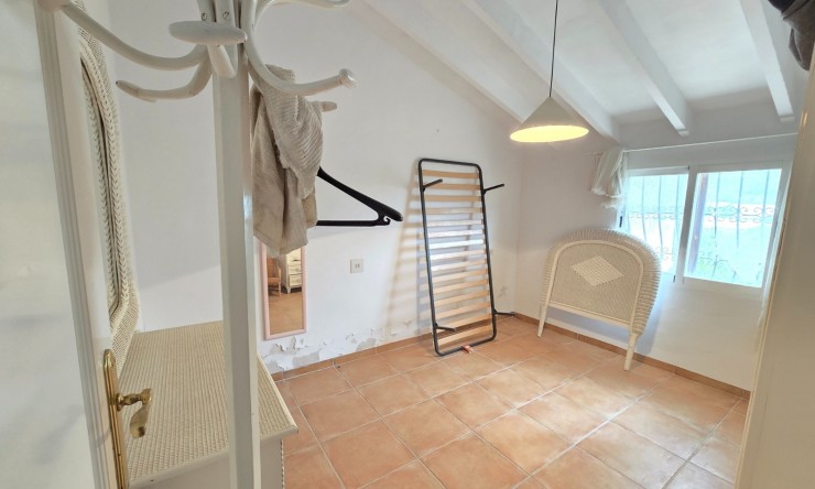 Resale - Chalet -
Altea - La Vieja