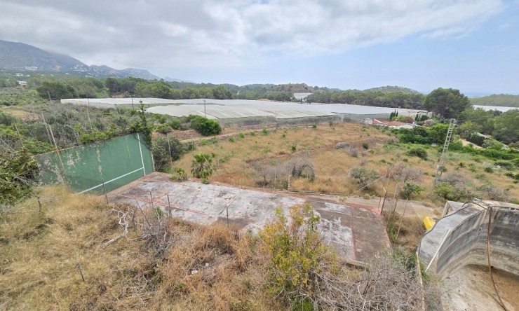 Resale - Chalet -
Altea - La Vieja