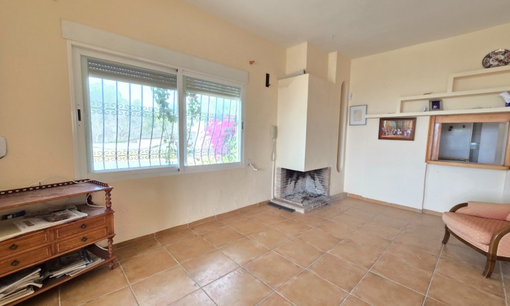 Resale - Chalet -
Altea - La Vieja