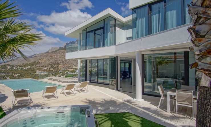 Resale - Villa -
Altea - Altea Hills