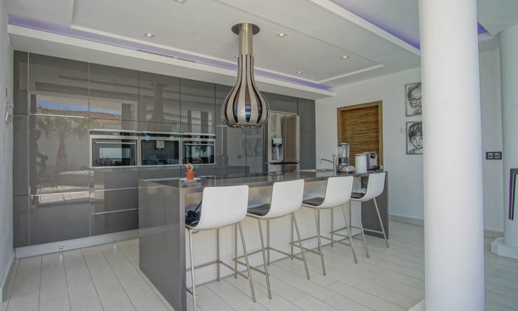 Resale - Villa -
Altea - Altea Hills