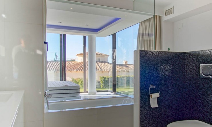 Resale - Villa -
Altea - Altea Hills