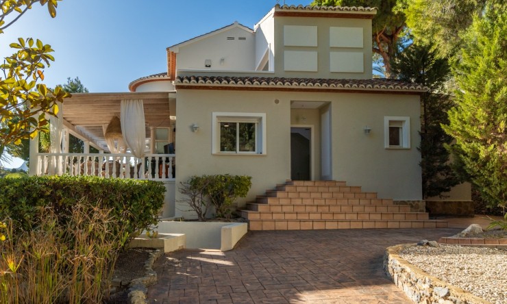 Resale - Villa -
Altea - Altea La Vella