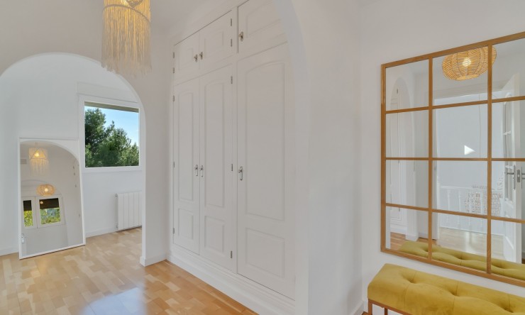 Resale - Villa -
Altea - Altea La Vella