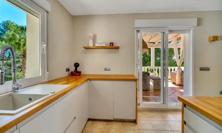 Resale - Villa -
Altea - Altea La Vella