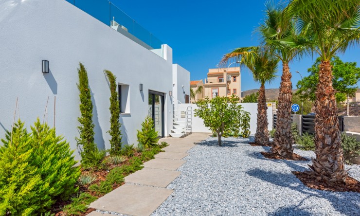 Herverkoop - Villa -
El Campello - El Amerador