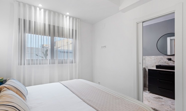 Herverkoop - Villa -
Torrevieja - El chaparral