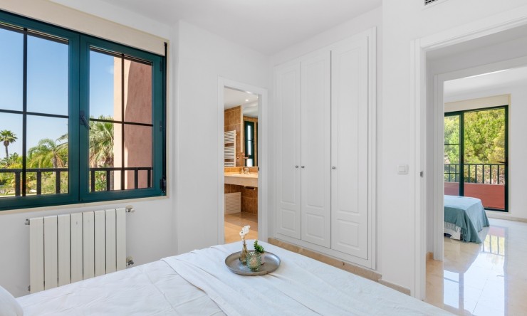 Resale - Apartment -
Finestrat - Sierra Cortina
