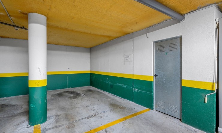 Resale - Apartment -
Finestrat - Sierra Cortina