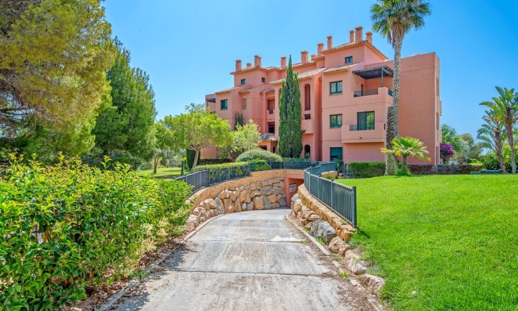 Resale - Apartment -
Finestrat - Sierra Cortina