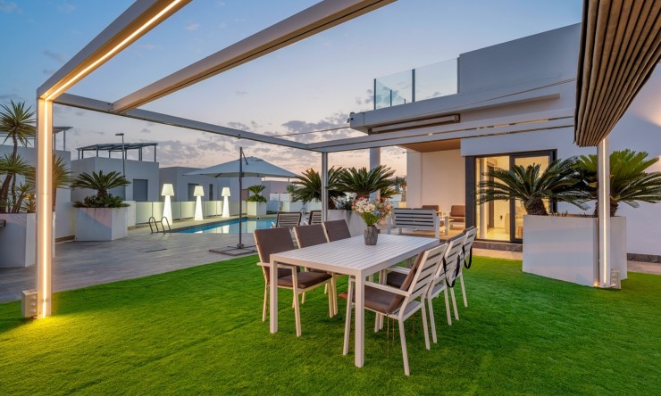 Herverkoop - Villa -
Orihuela Costa - Villamartín