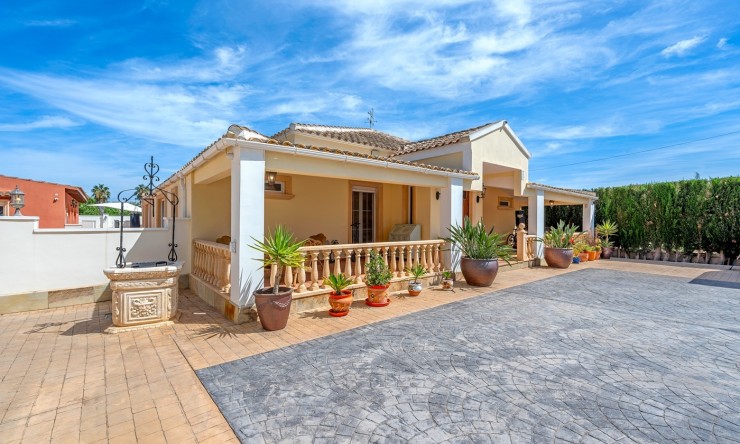 Resale - Country Estate -
Almoradí - Las Heredades