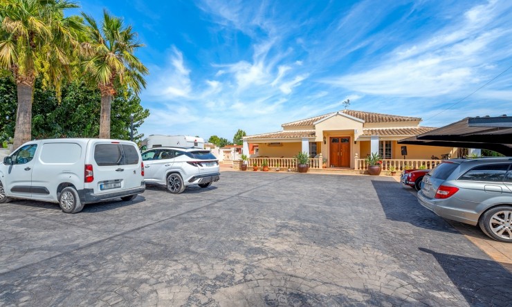 Resale - Country Estate -
Almoradí - Las Heredades