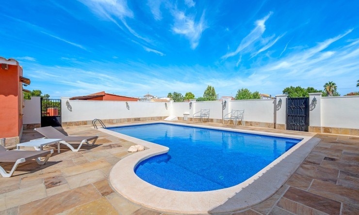 Resale - Country Estate -
Almoradí - Las Heredades