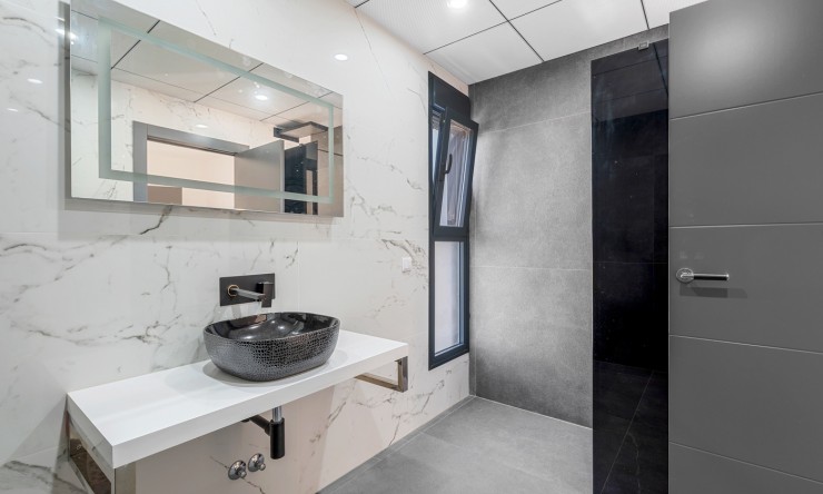 Reventa - Villa -
Campoamor