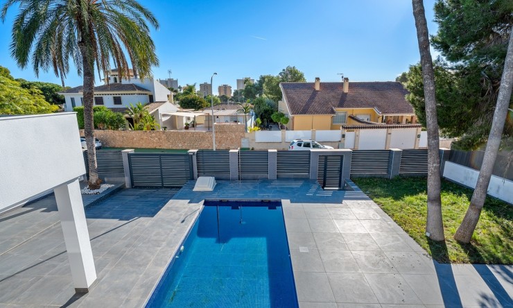 Reventa - Villa -
Campoamor