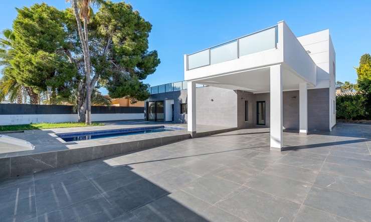Reventa - Villa -
Campoamor