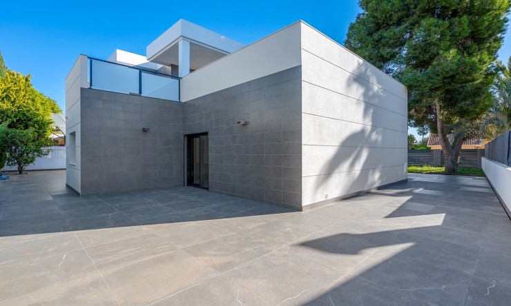Reventa - Villa -
Campoamor