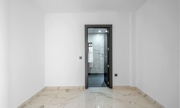 Reventa - Villa -
Campoamor