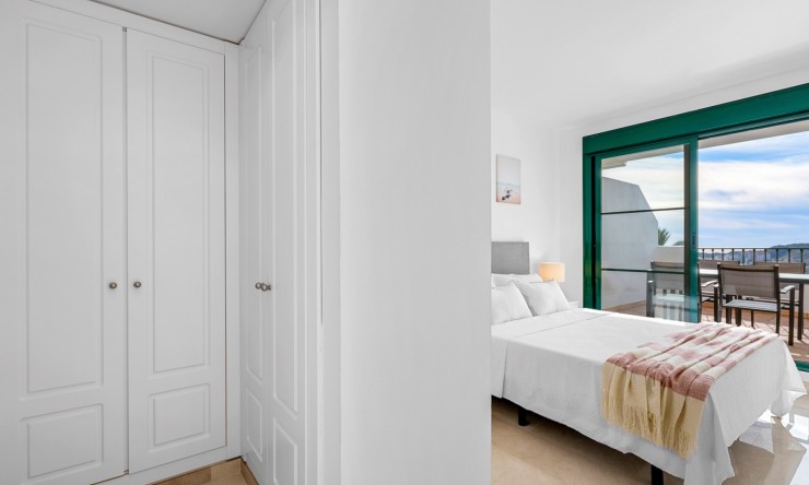 Resale - Apartment -
Finestrat - Sierra Cortina