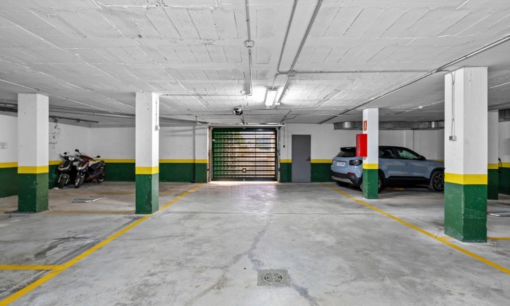 Resale - Apartment -
Finestrat - Sierra Cortina