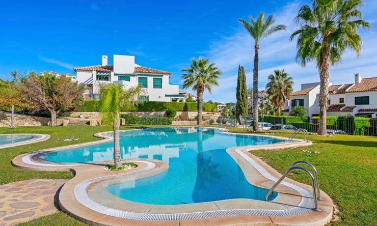 Resale - Apartment -
Finestrat - Sierra Cortina
