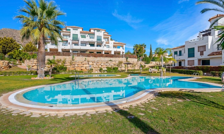Resale - Apartment -
Finestrat - Sierra Cortina