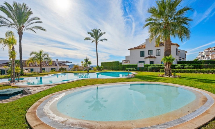 Resale - Apartment -
Finestrat - Sierra Cortina