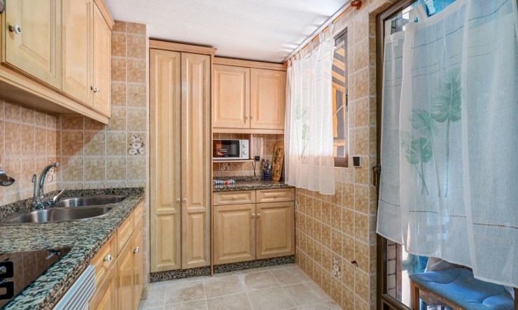 Rynek Wtórny - Apartament -
Arenales del Sol - Segunda linea playa