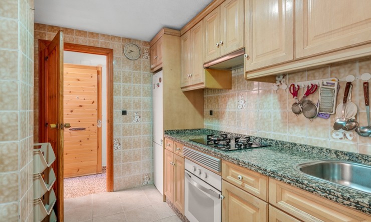 Rynek Wtórny - Apartament -
Arenales del Sol - Segunda linea playa