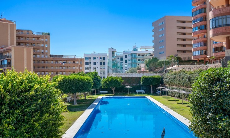 Rynek Wtórny - Apartament -
Arenales del Sol - Segunda linea playa
