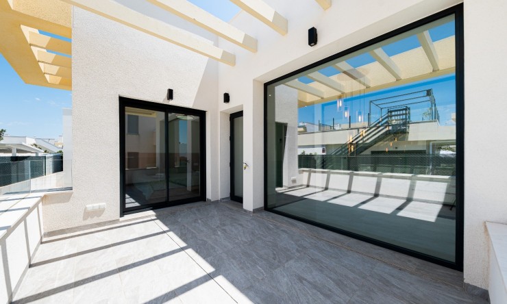 Resale - Villa -
Los Montesinos